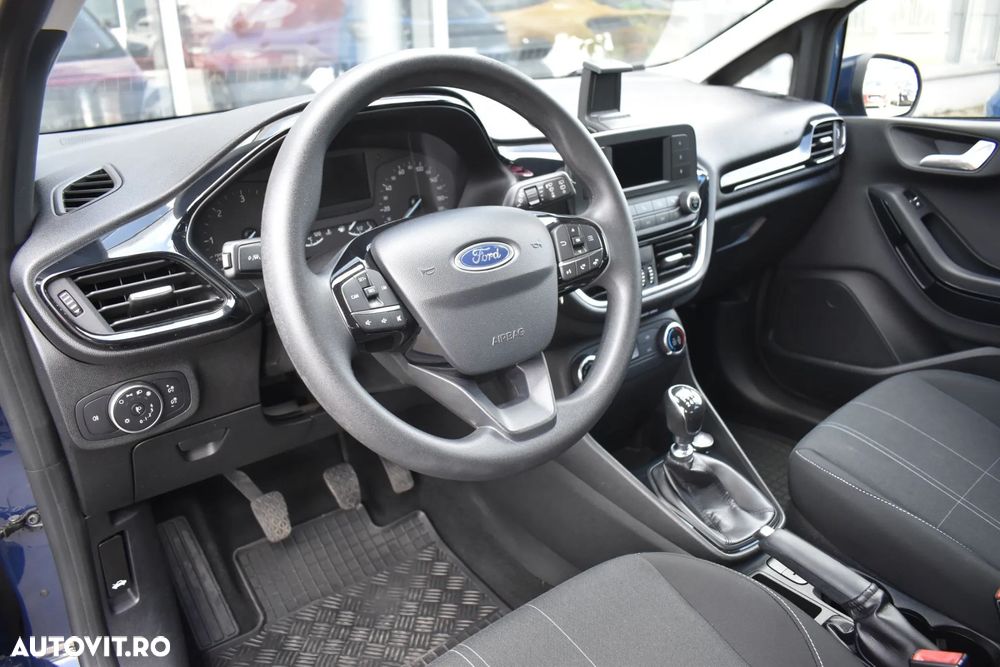 Ford Fiesta - 31