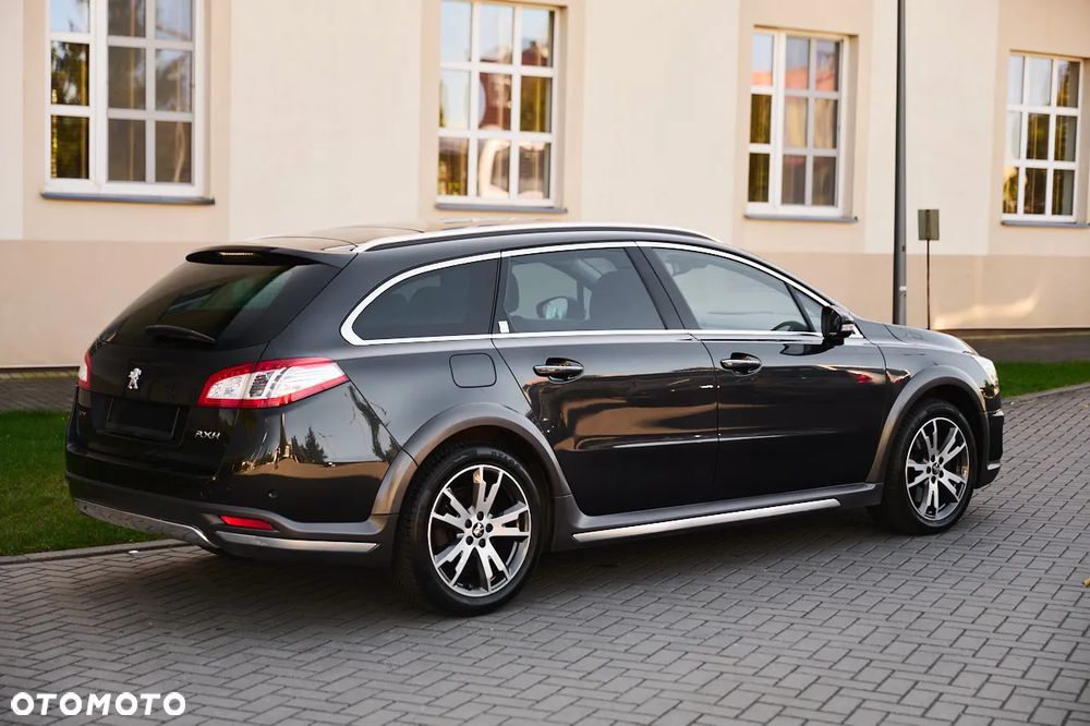 Peugeot 508 RXH Hybrid4 - 14