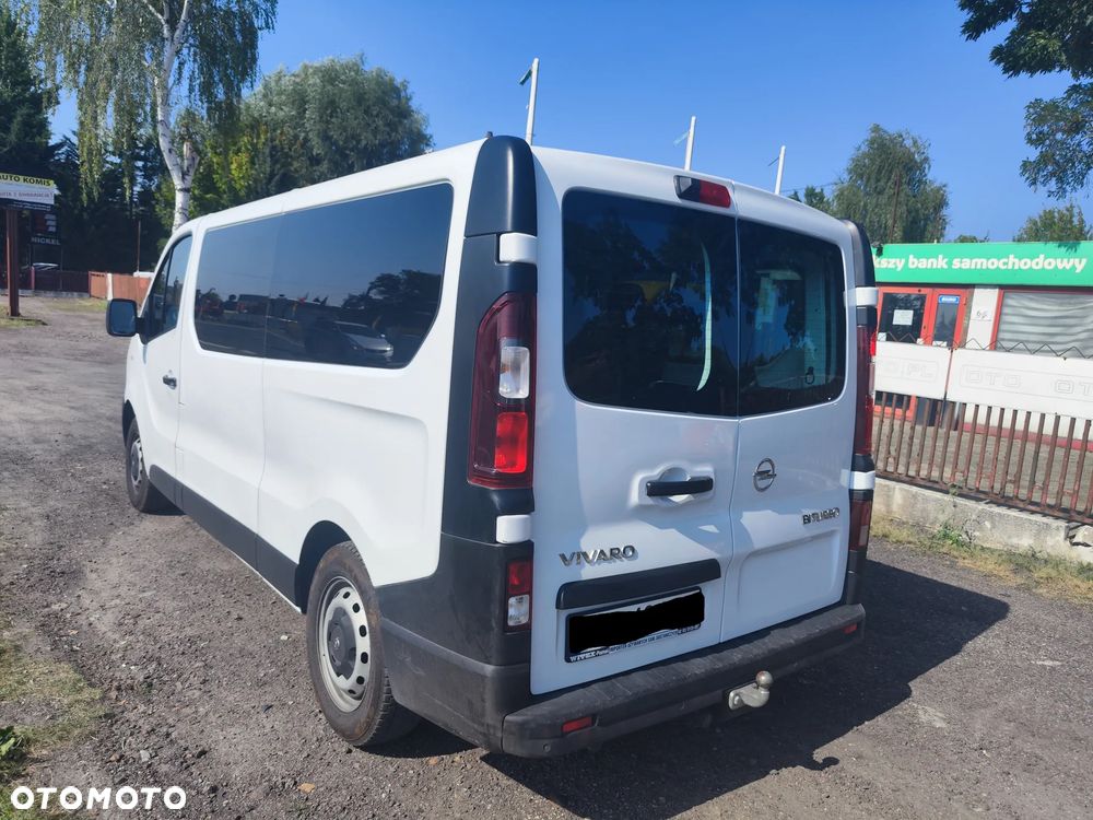 Opel Vivaro - 4