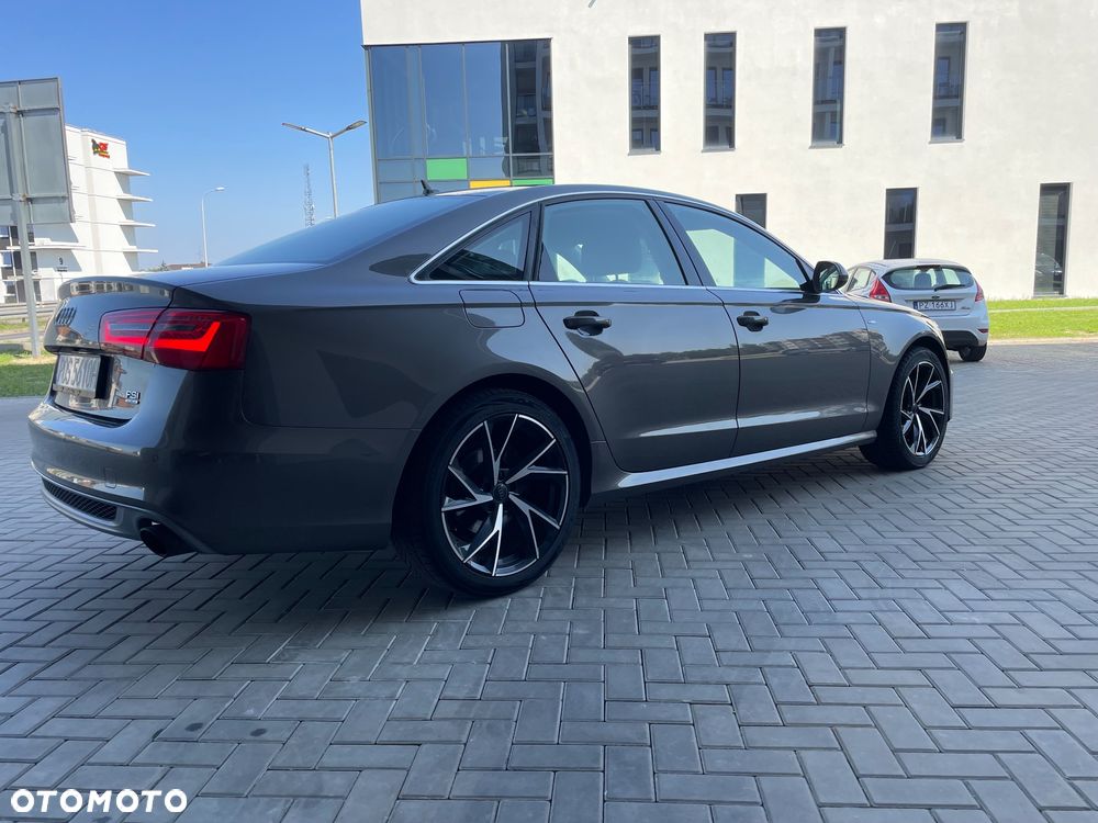 Audi A6 - 4