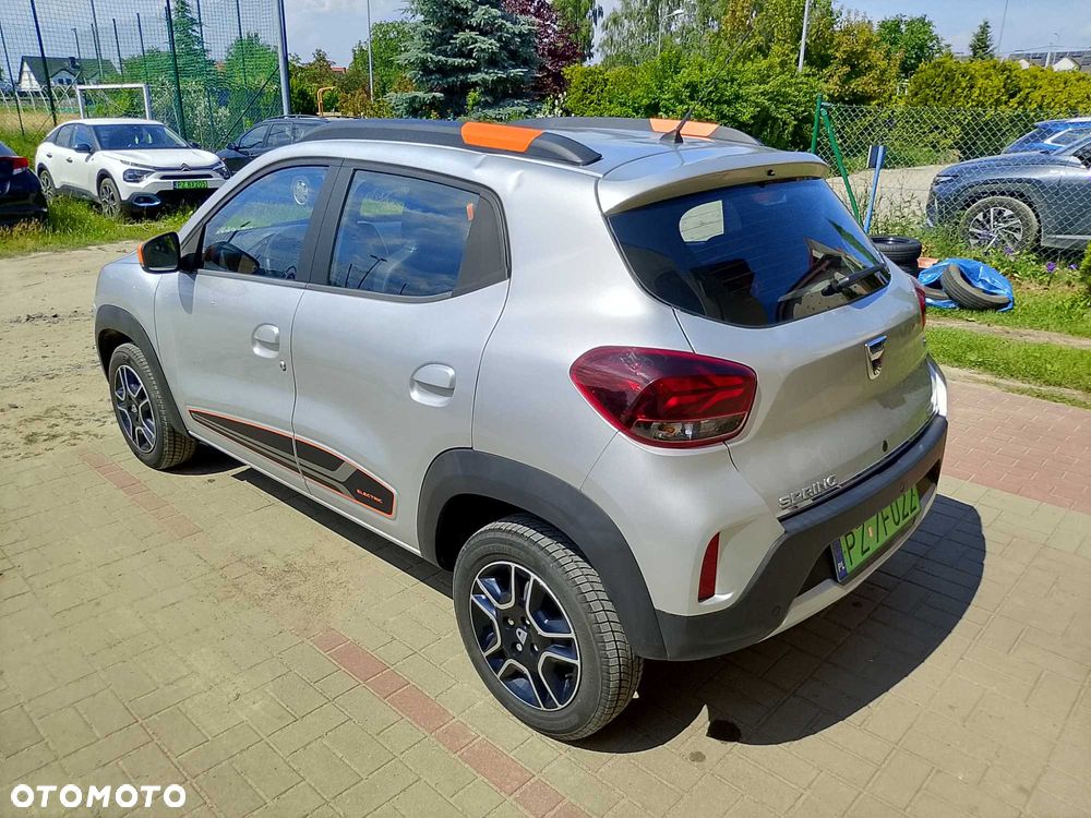 Dacia Spring - 4