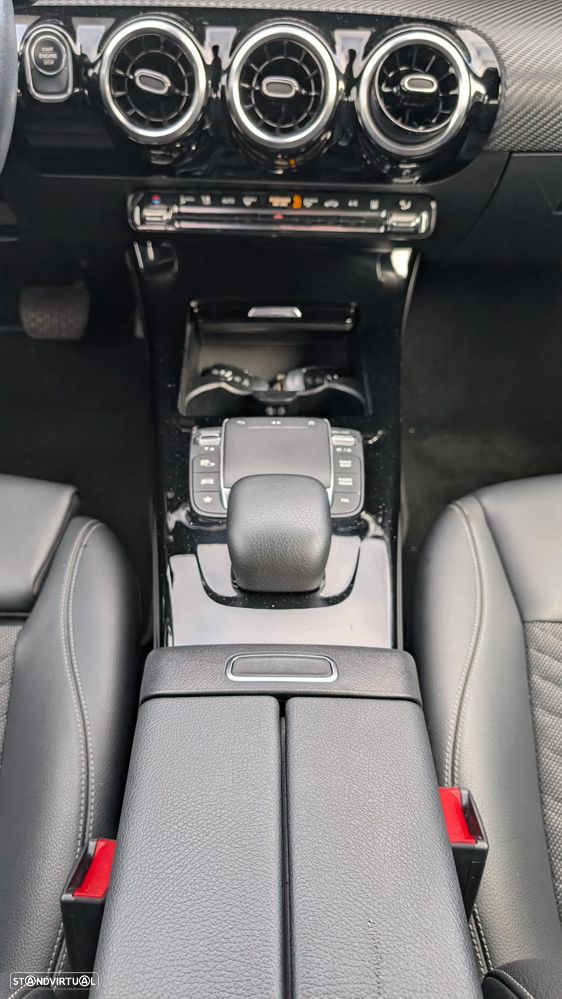 Mercedes-Benz A 250 e Style Plus - 19