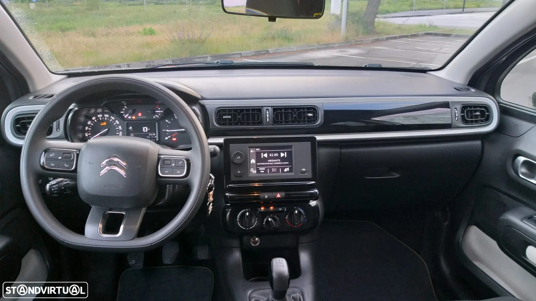 Citroën C3 Pure Tech Feel - 12