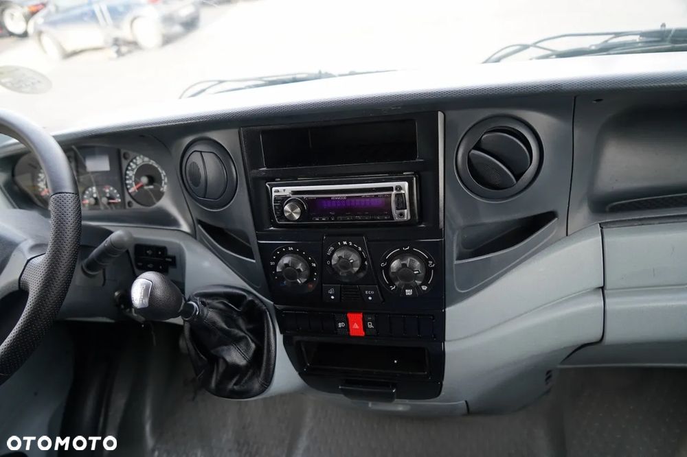 Iveco DAILY 35-150 / KONTENER 4,3 m  / WINDA 750 KG / BLIŹNIAK / SPROWADZONY - 28