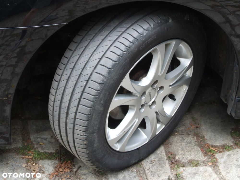 Subaru Legacy 2.5i Comfort - 8