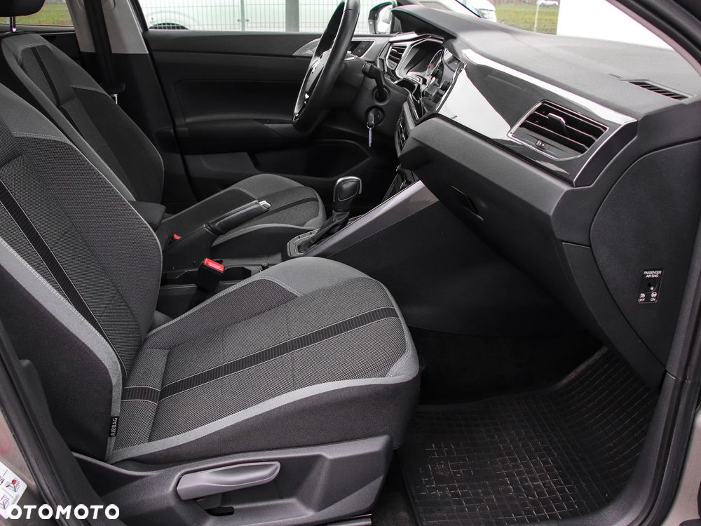 Volkswagen Polo - 13