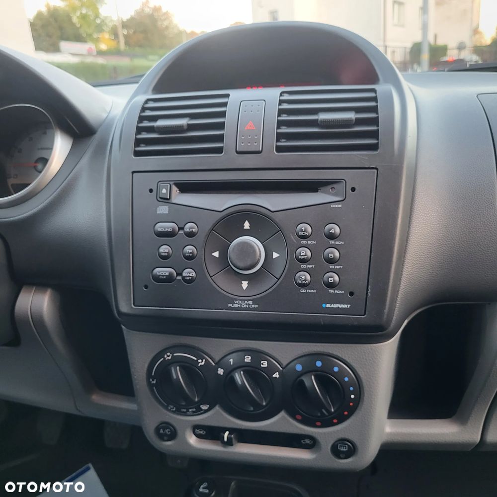 Subaru Justy - 9