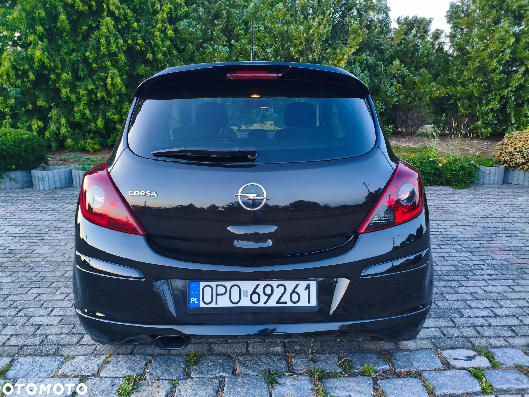 Opel Corsa 1.6T GSI - 8
