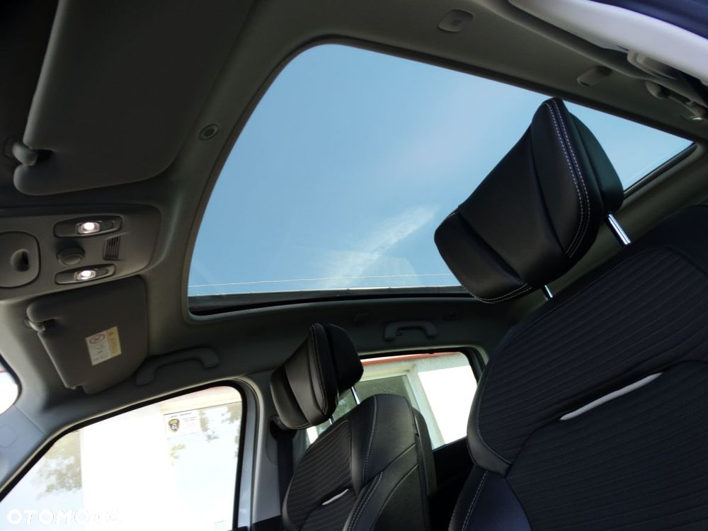 Renault Grand Scenic - 12