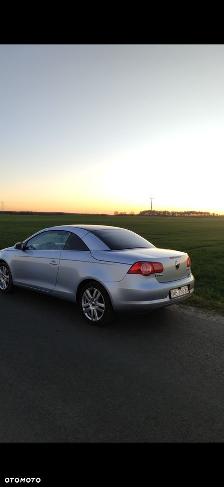 Volkswagen Eos - 2