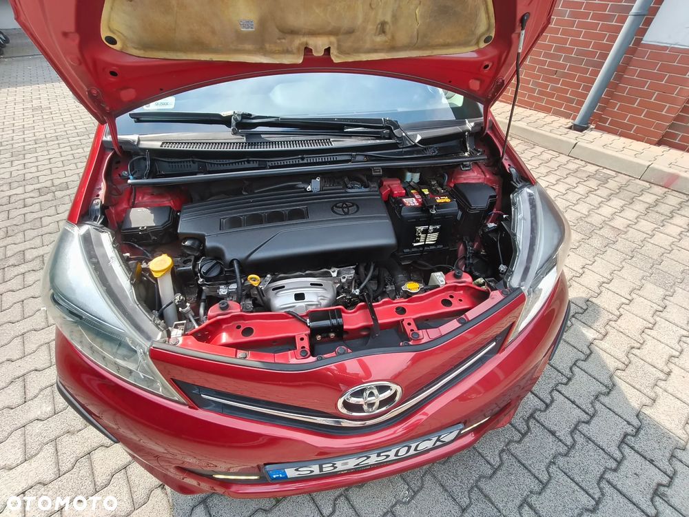 Toyota Yaris 1.33 Dynamic - 8