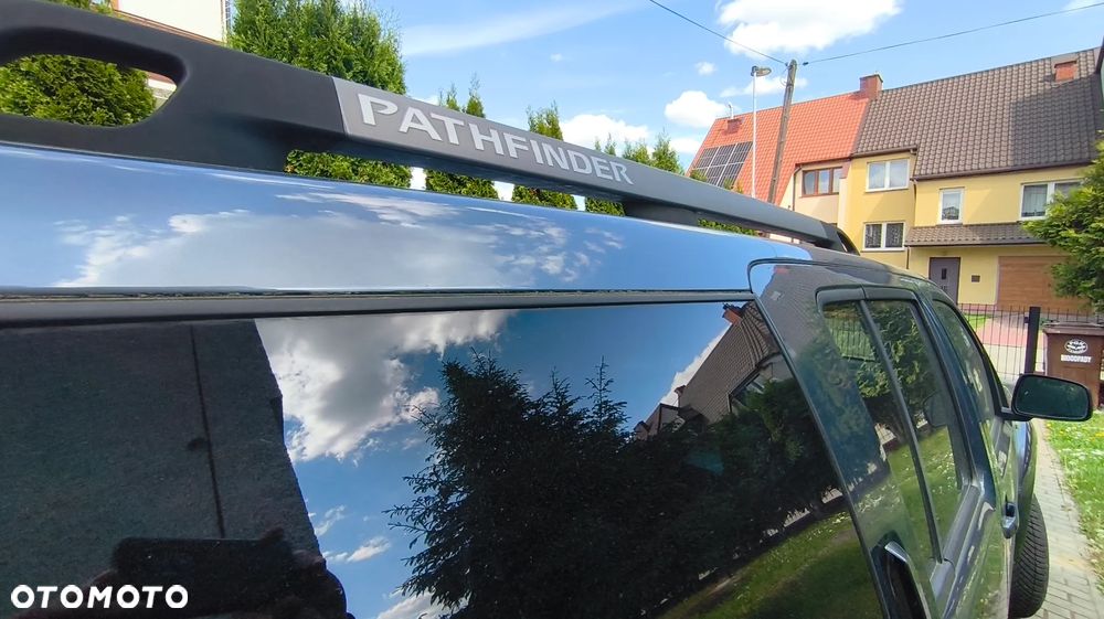 Nissan Pathfinder - 19