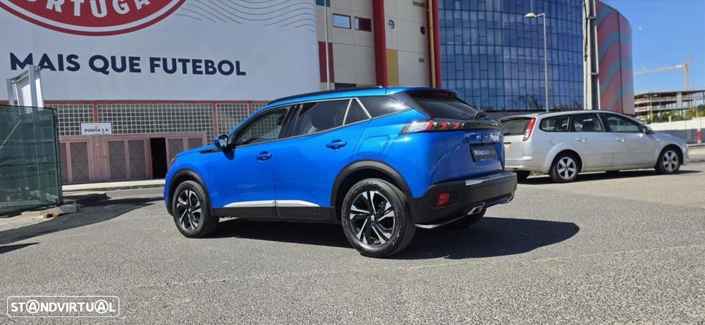 Peugeot 2008 - 11