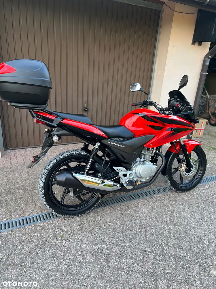 Honda CBF - 2