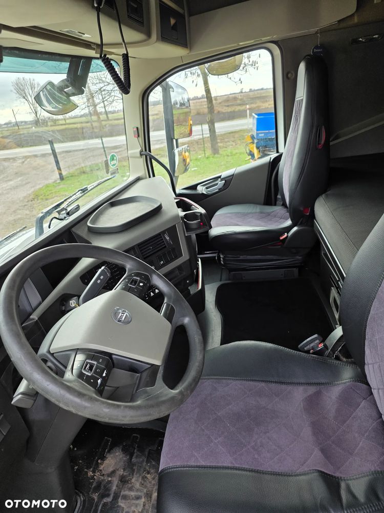 Volvo FH4 460 - 10