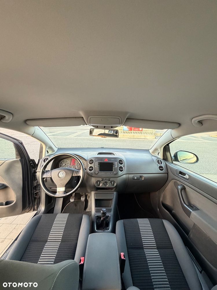 Volkswagen Golf Plus 1.9 TDI DPF United - 7
