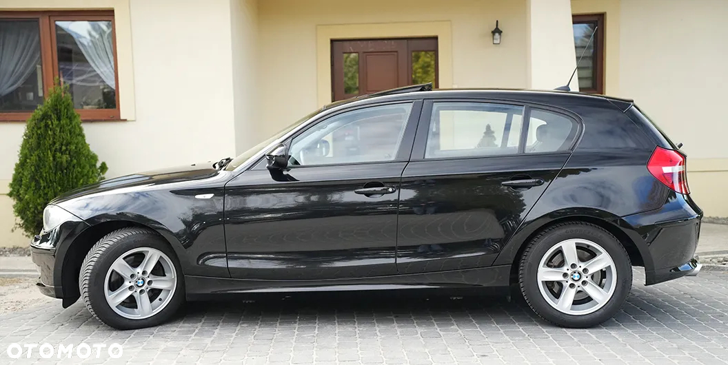 BMW Seria 1 120d DPF Edition Lifestyle - 23