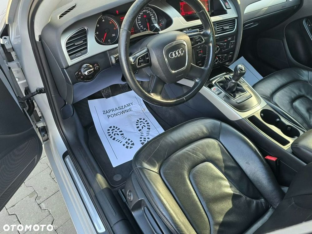 Audi A4 Limousine - 21