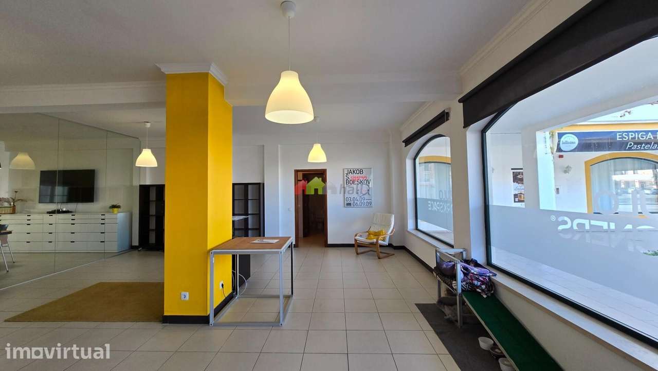 Espaço comercial, localizado em Montemor-o-Novo - Grande imagem: 5/21