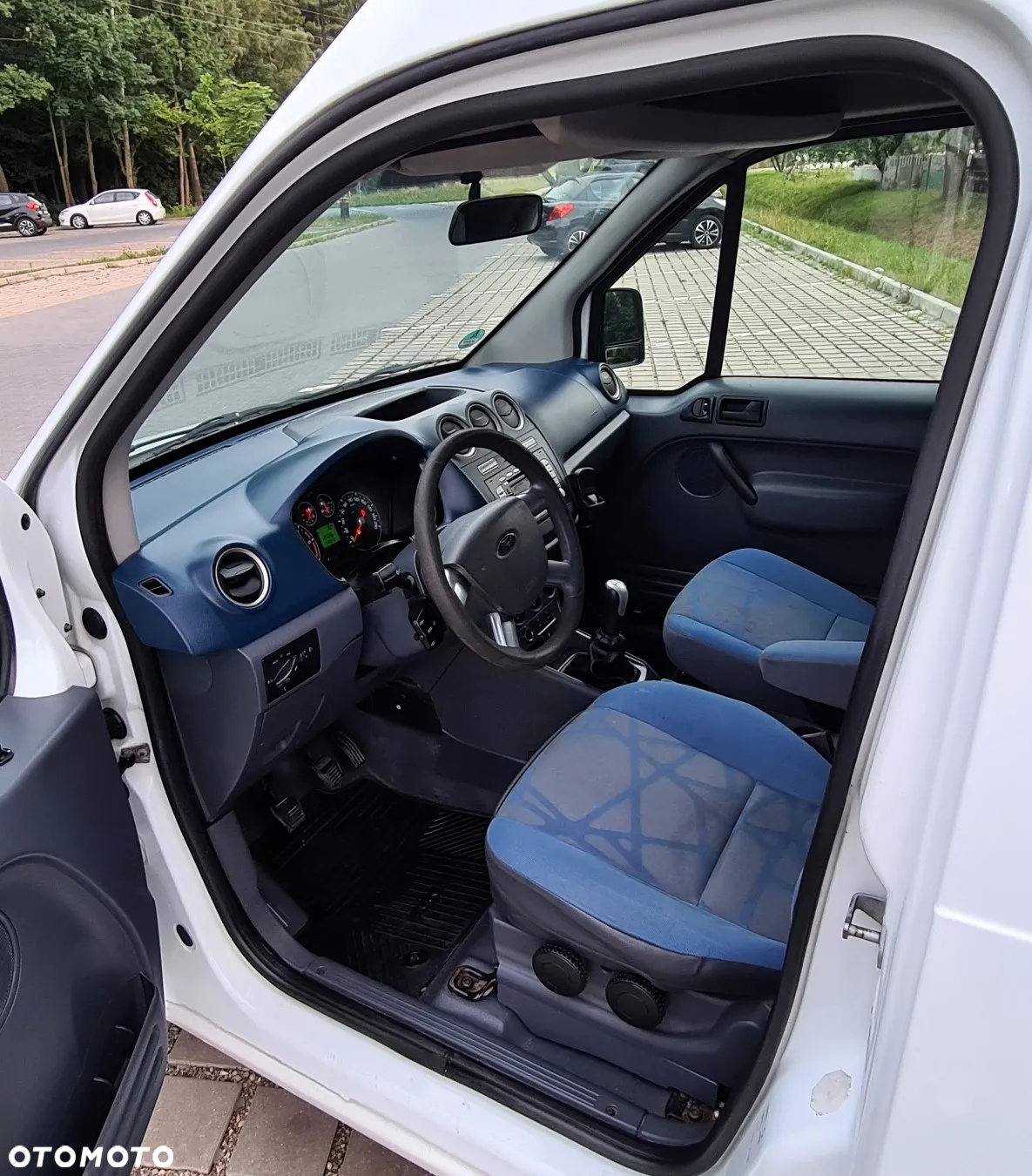 Ford TRANSIT TOURNEO CONNECT MAXI - 19