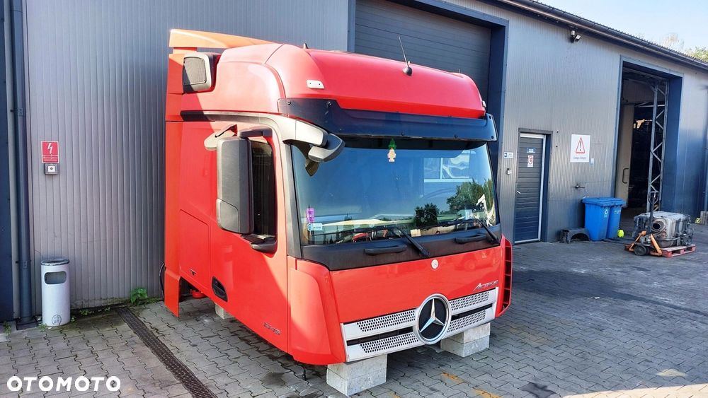 MERCEDES ACTROS MP4 KABINA KPL BIG SPACE EURO 6 2018 - 2