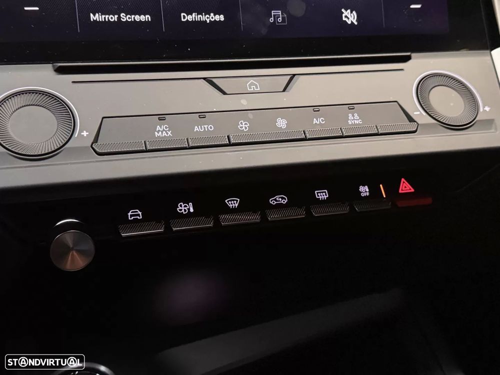 Peugeot 308 1.2 PureTech Active Pack - 17