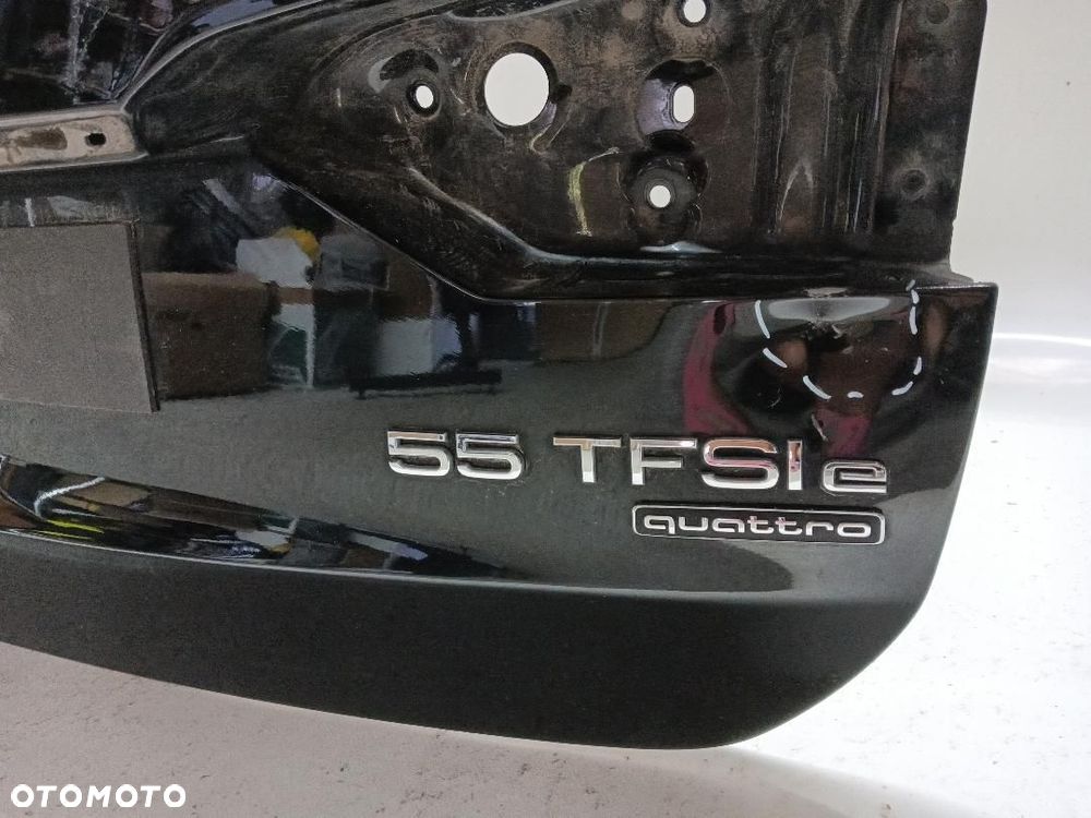 TYLNA KLAPA BAGAŻNIKA AUDI A6 C8 KOMBI 4K9827446 - 3