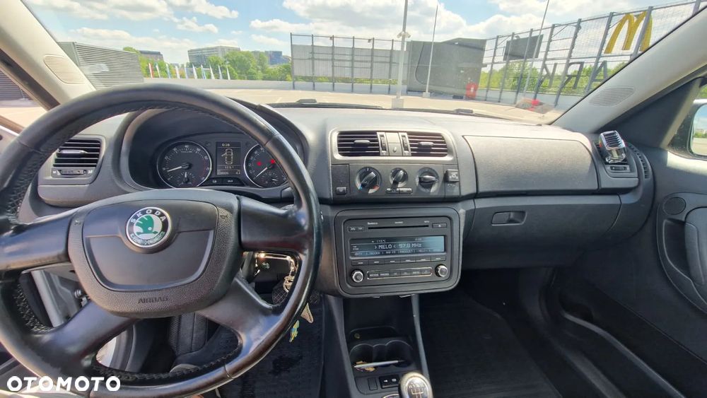 Skoda Roomster 1.4 16V Comfort - 13
