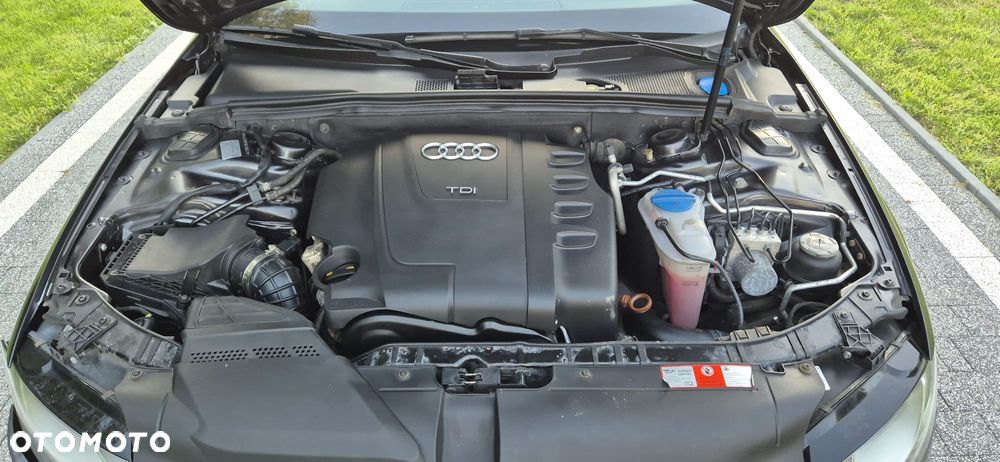 Audi A4 Avant 2.0 TDI DPF Ambiente - 13