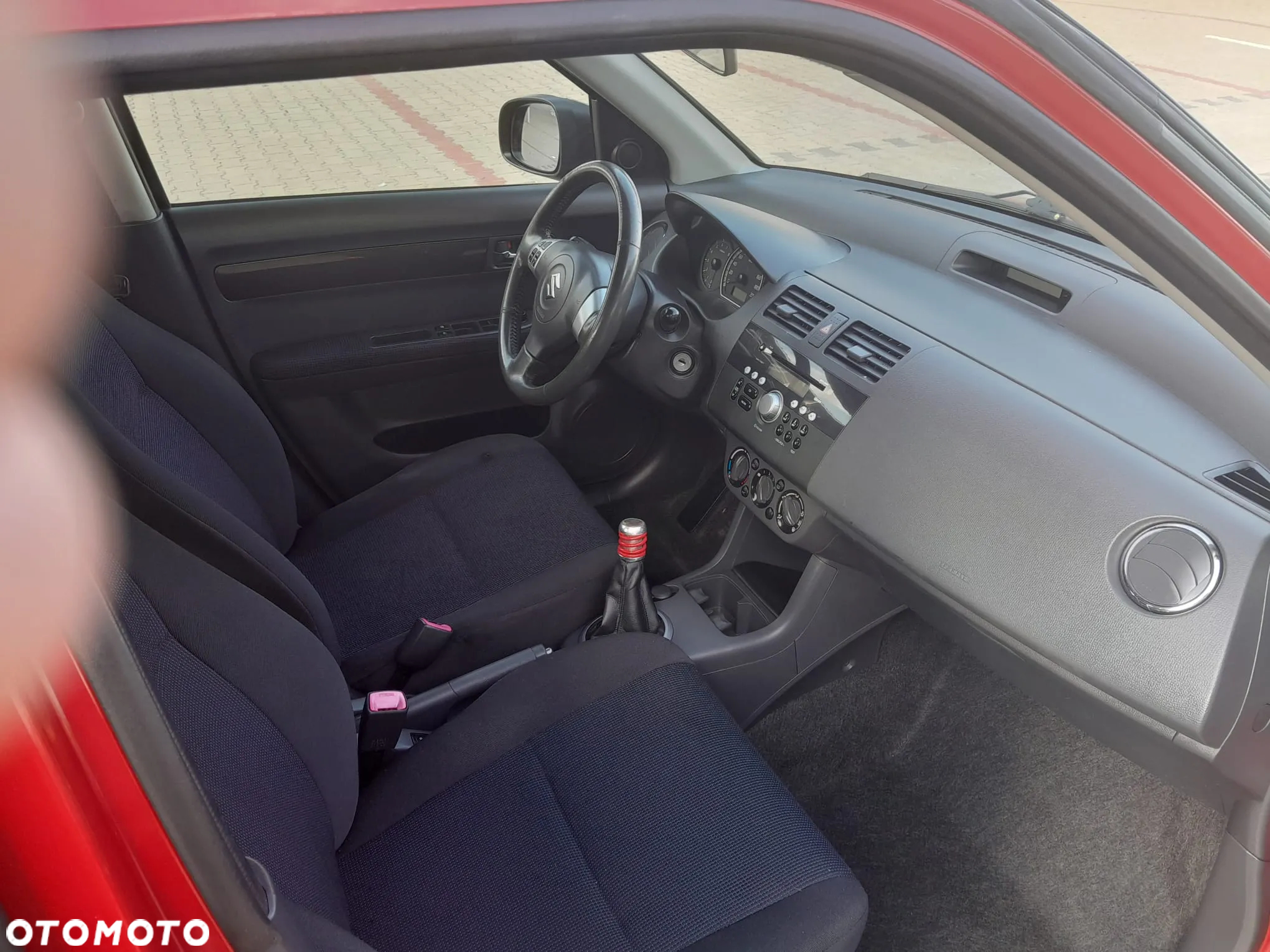 Suzuki Swift 1.3 Club dance - 10