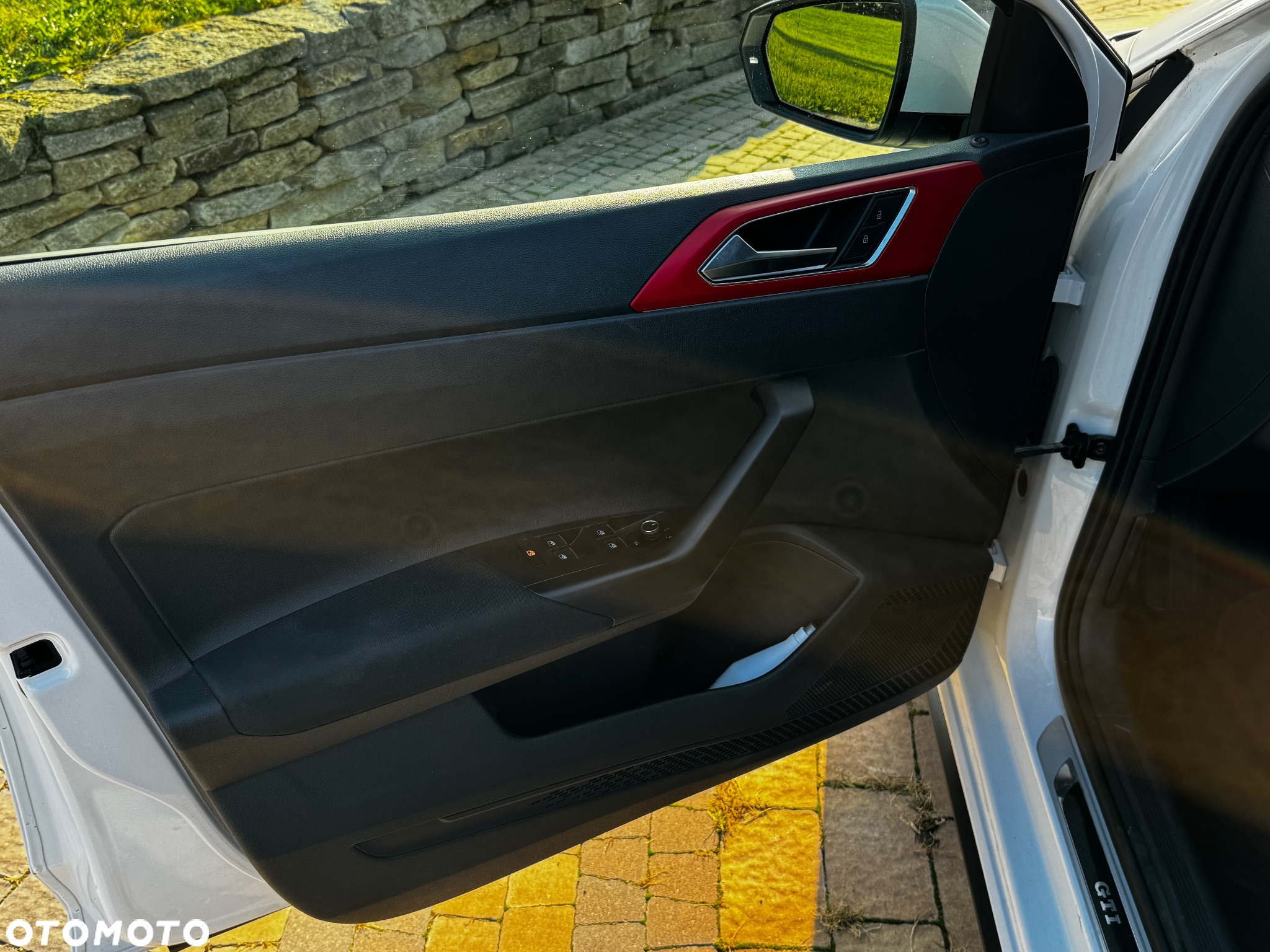 Volkswagen Polo 2.0 TSI OPF DSG GTI - 20