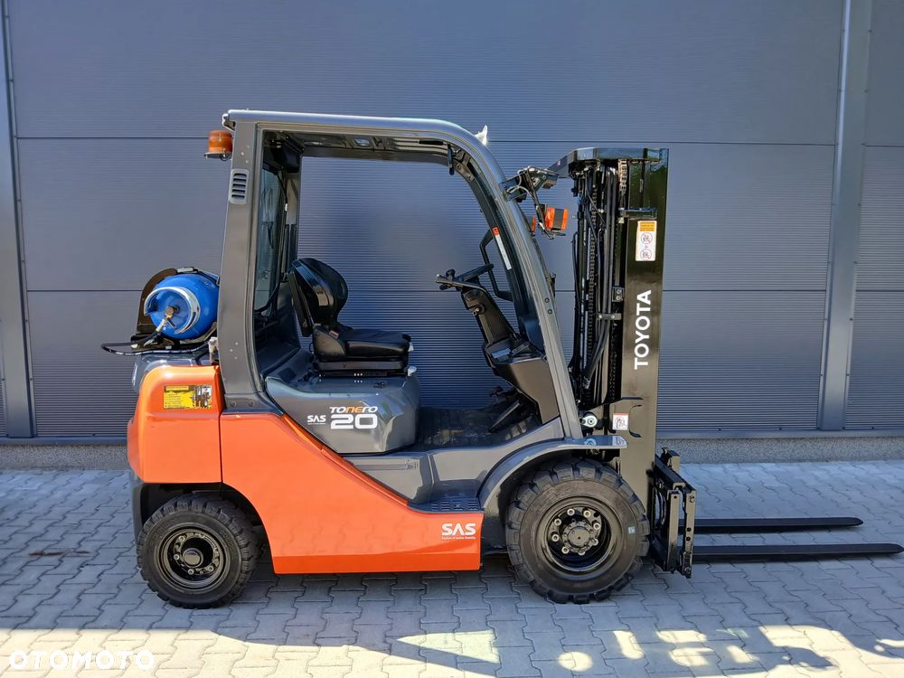 Toyota 02-8FGF20 - 2