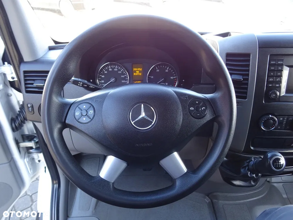 Mercedes-Benz SPRINTER - 21