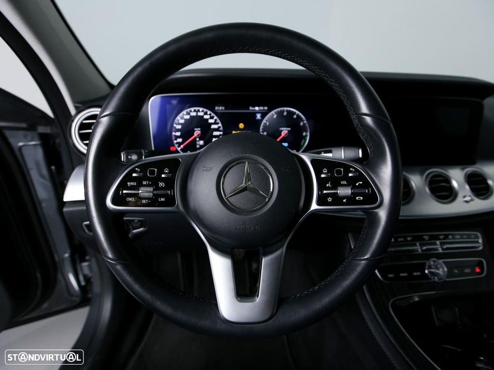 Mercedes-Benz E 300 de Avantgarde - 16