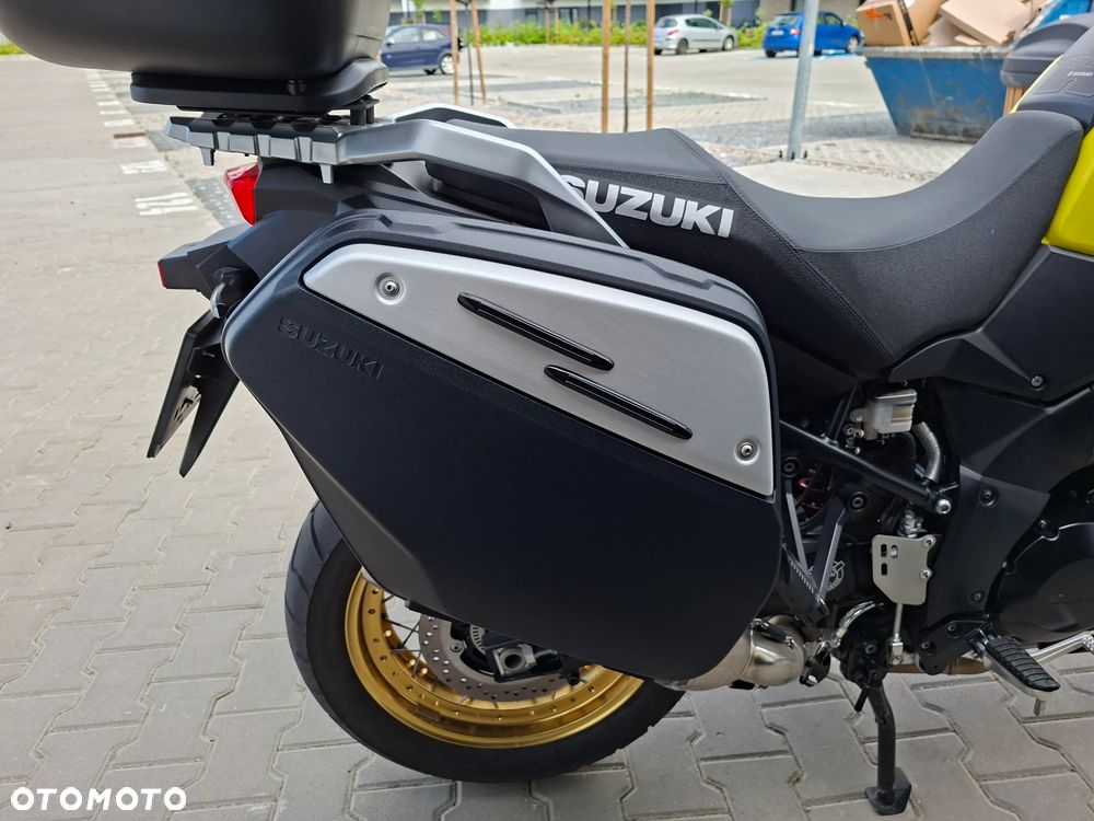 Suzuki DL - 5