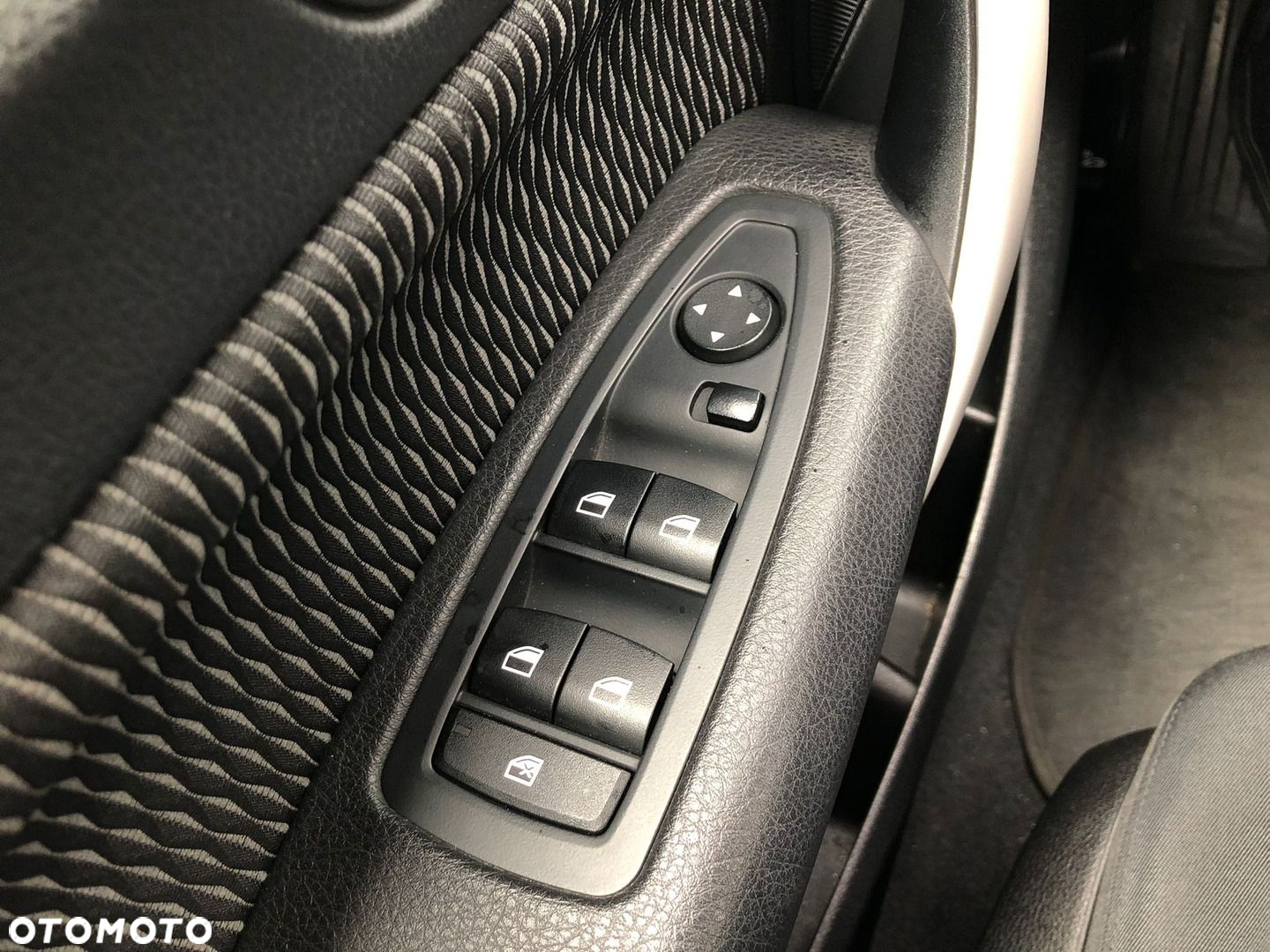 BMW Seria 1 118d - 31