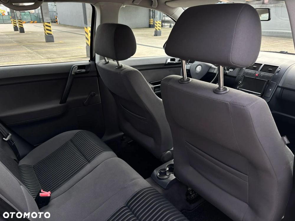 Volkswagen Polo 1.4 - 17