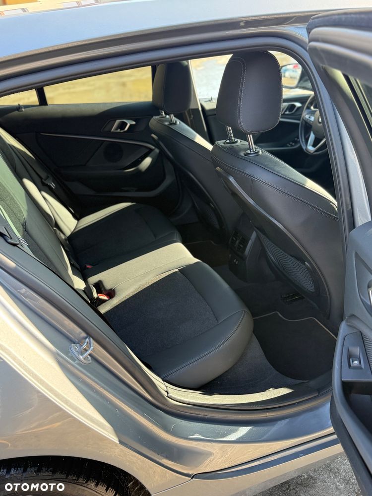 BMW Seria 1 116d Sport Line - 13