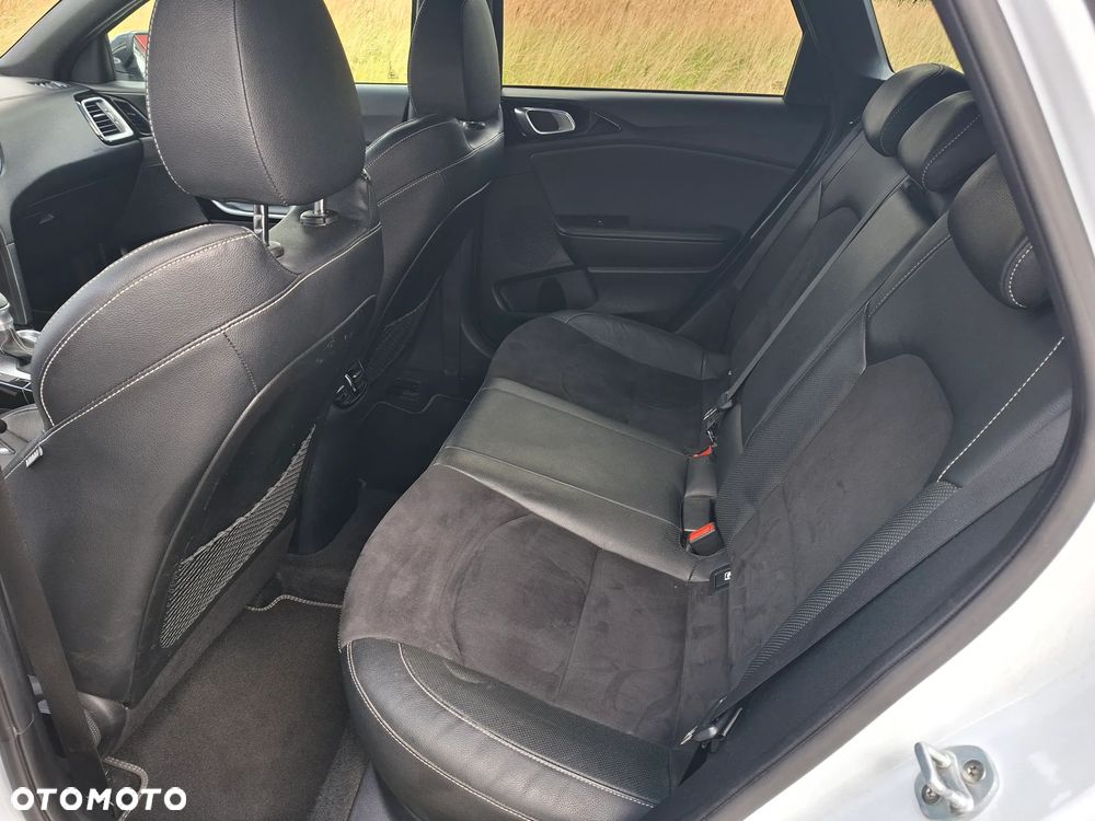 Kia Ceed 1.4 T-GDI DCT OPF GT Line - 7