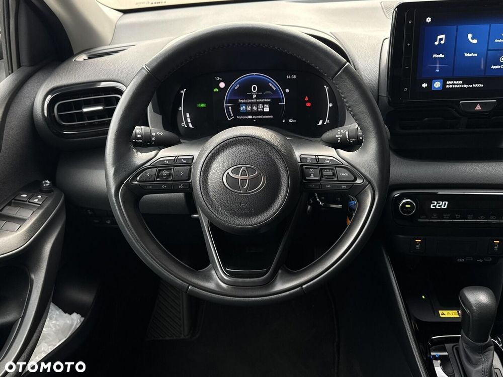 Toyota Yaris Hybrid 1.5 Style - 17