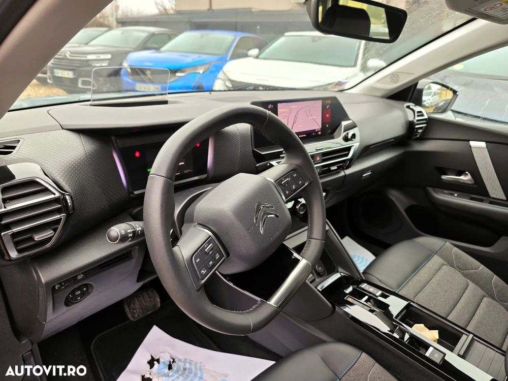 Citroën C4 PureTech 130 Stop&Start EAT8 PLUS - 23