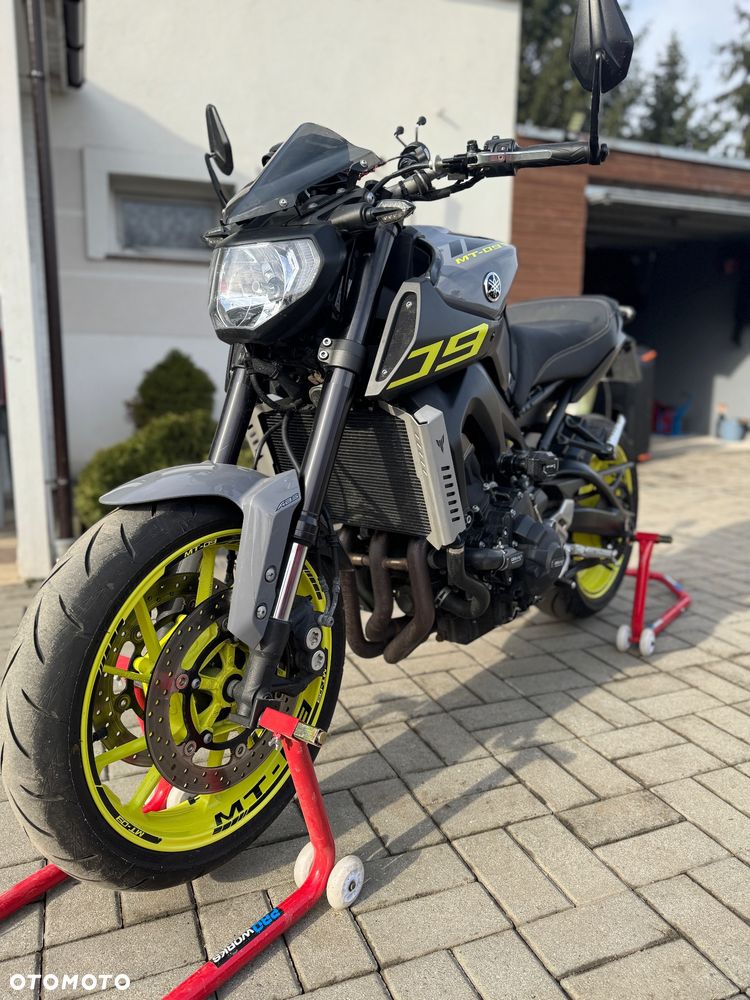 Yamaha MT - 5