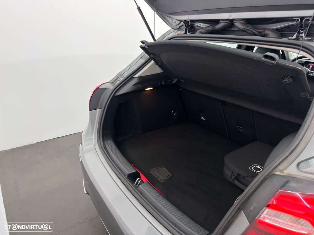 Mercedes-Benz A 250 e 8G-DCT Advanced Progressive - 31