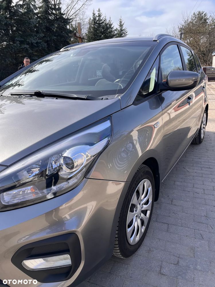 Kia Carens 1.6 GDI L - 20