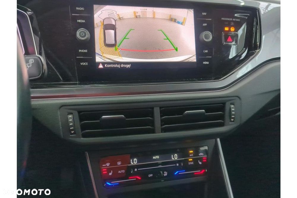 Volkswagen Taigo 1.5 TSI ACT Style DSG - 8