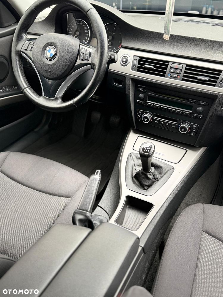 BMW Seria 3 - 8