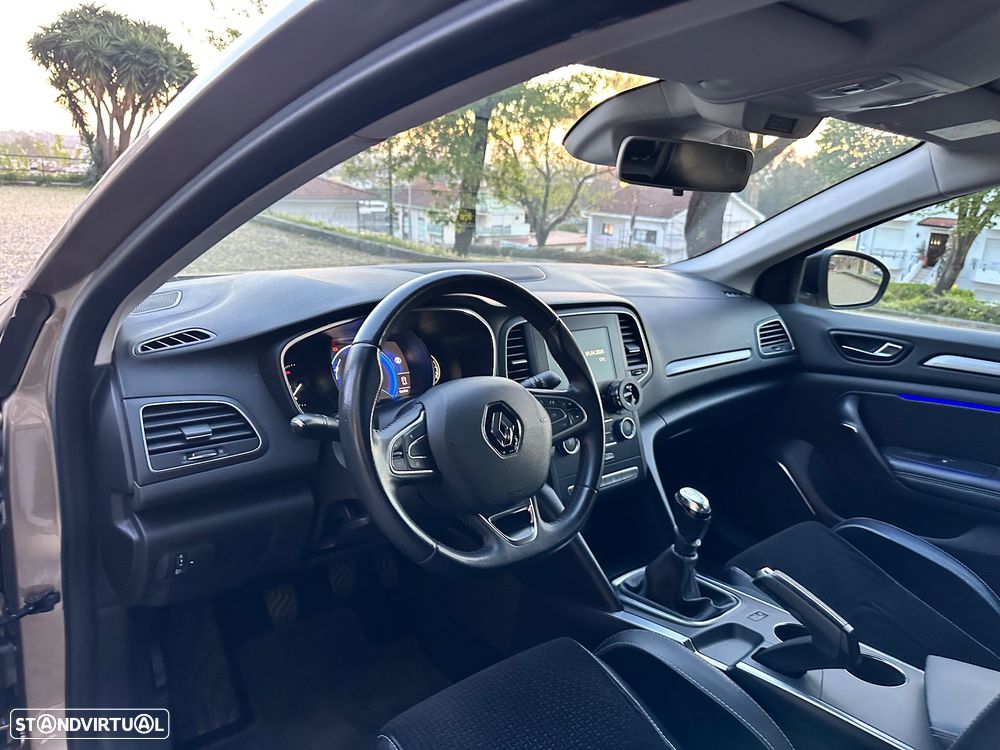 Renault Mégane 1.5 dCi Intens - 19