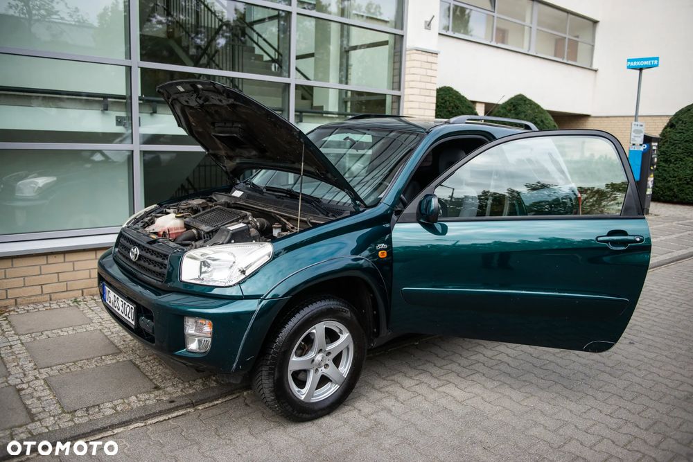 Toyota RAV4 D-4D 4x4 Executive - 9