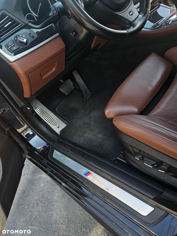 BMW Seria 5 535d xDrive - 21