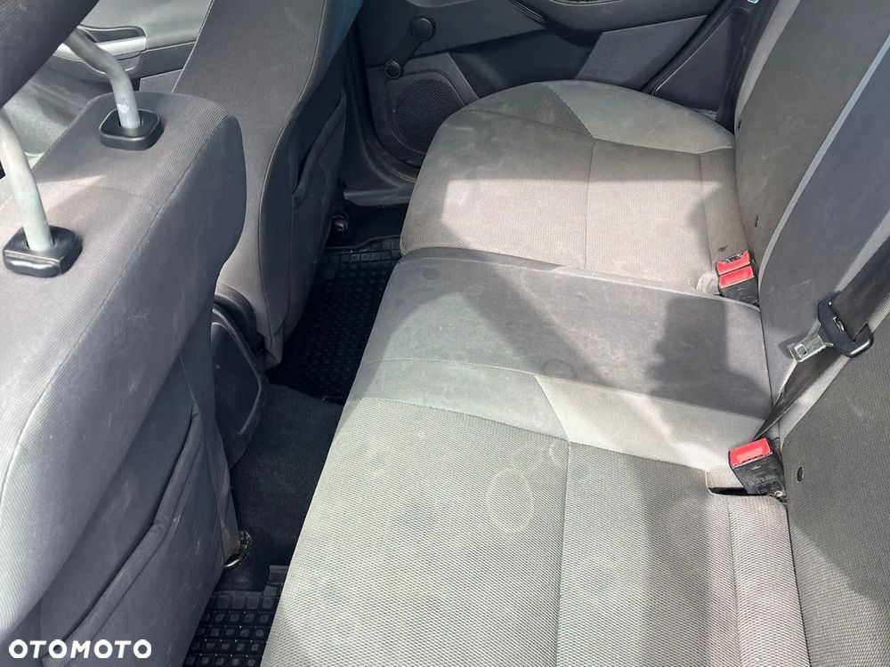 Ford Focus 1.6 TDCi Edition - 9